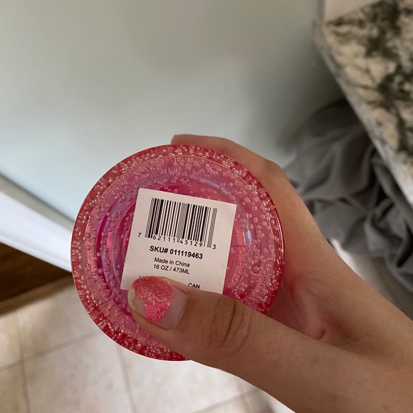 Starbucks pink bubble holiday 2020 cup - Picture 4 of 4